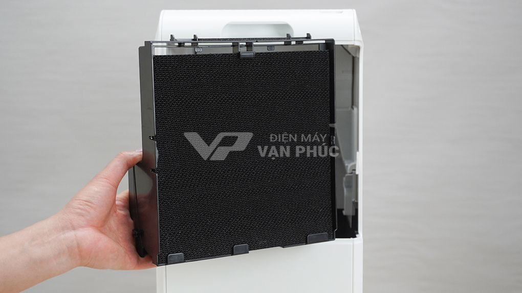 mang-than-hoat-tinh-daikin-mck55tvm6-04.jpg